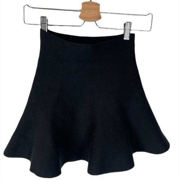 Ochirly Black Sweater Knit Circle Skirt Sz SM - Picture 1 of 6